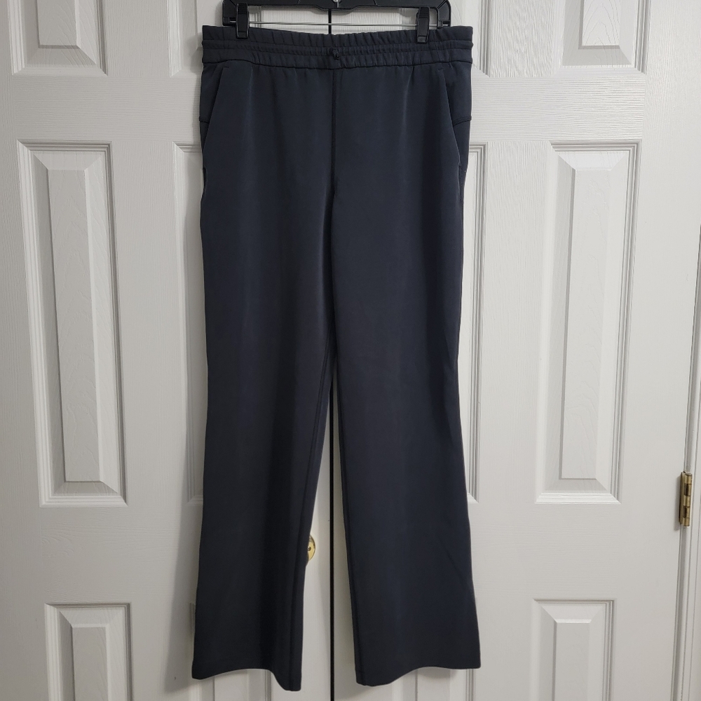 Lululemon Softstream Perfectly Oversized Cropped Crew & Straight Leg Pants, 10 - Picture 13 of 16